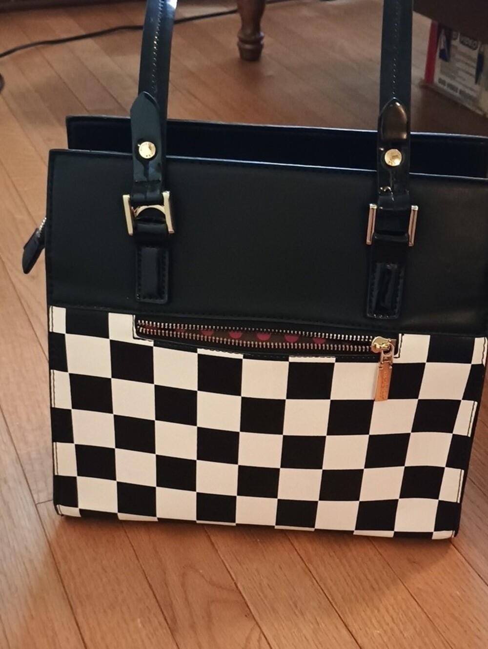 Nicole Lee Black, White & Red Graphic Checker Tote - Picture 2 of 6